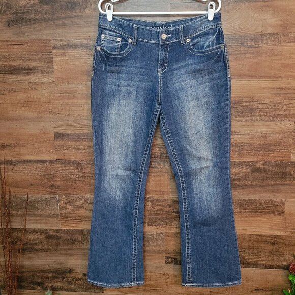 Maurices Jeans 10 R Curvy Bootcut M Pocket Mid Rise Medium Light Wash Stretch - Picture 1 of 10